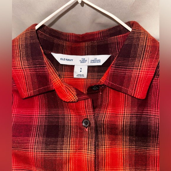 old navy flannel - Picture 2 of 2